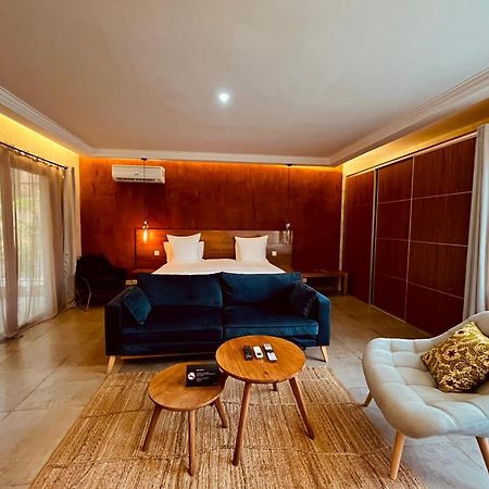 Le Patio Hotell Lomé Eksteriør bilde