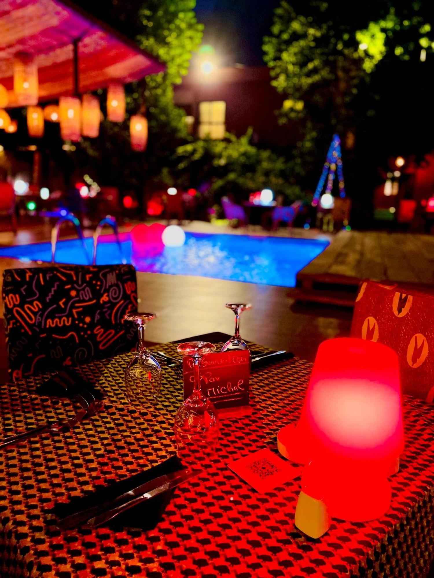 Le Patio Hotell Lomé Eksteriør bilde