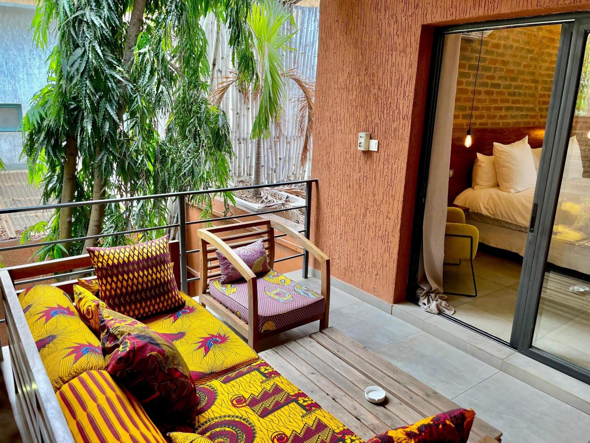 Le Patio Hotell Lomé Eksteriør bilde