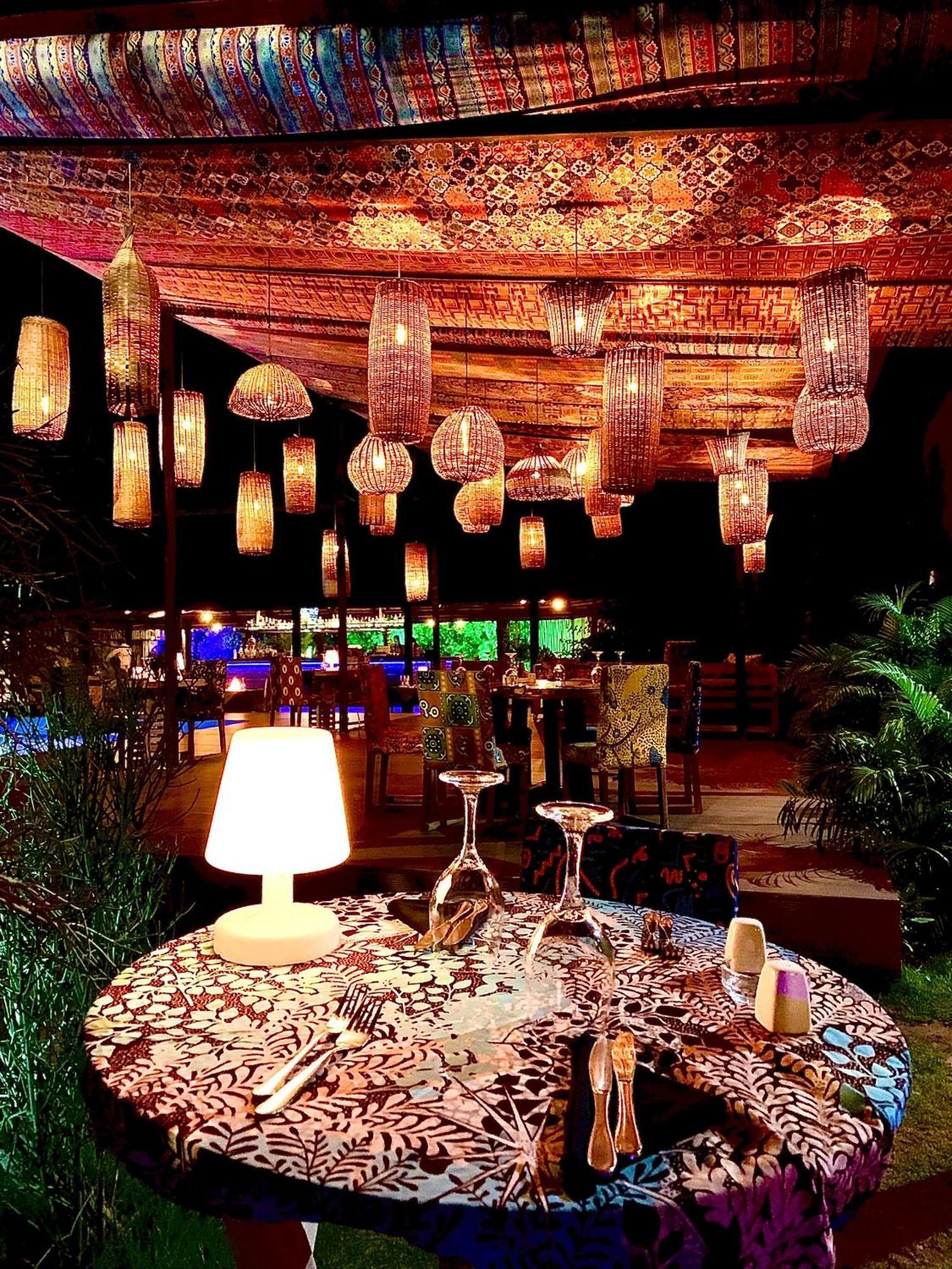 Le Patio Hotell Lomé Eksteriør bilde