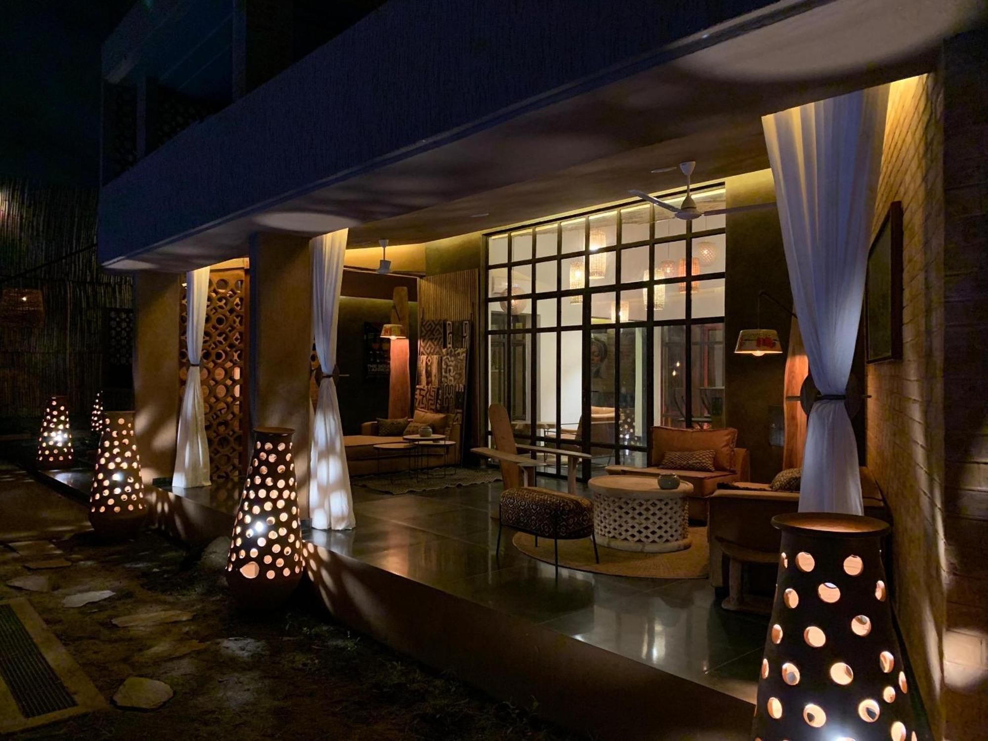 Le Patio Hotell Lomé Eksteriør bilde