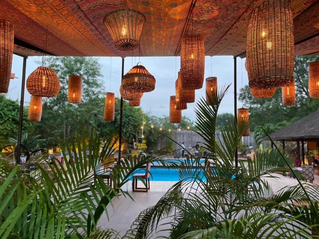 Le Patio Hotell Lomé Eksteriør bilde