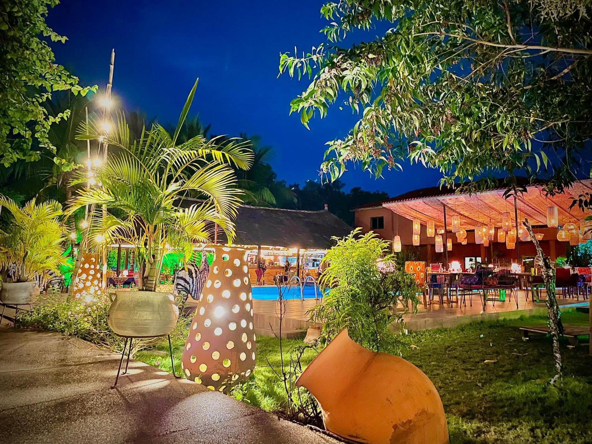 Le Patio Hotell Lomé Eksteriør bilde