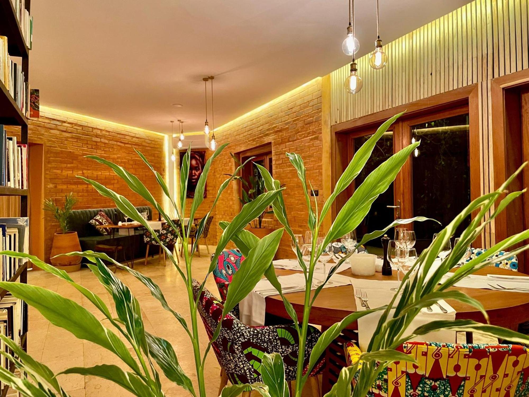 Le Patio Hotell Lomé Eksteriør bilde