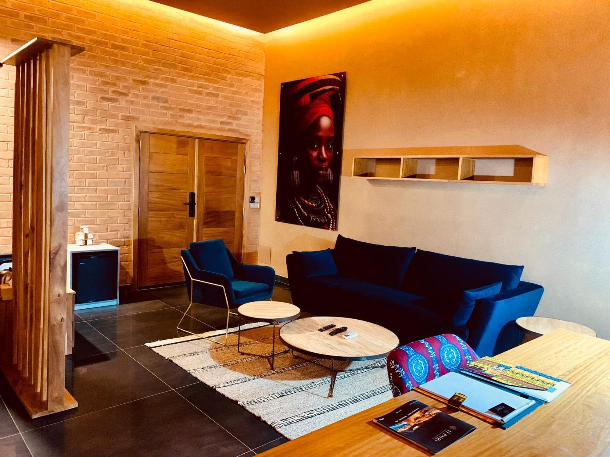Le Patio Hotell Lomé Eksteriør bilde