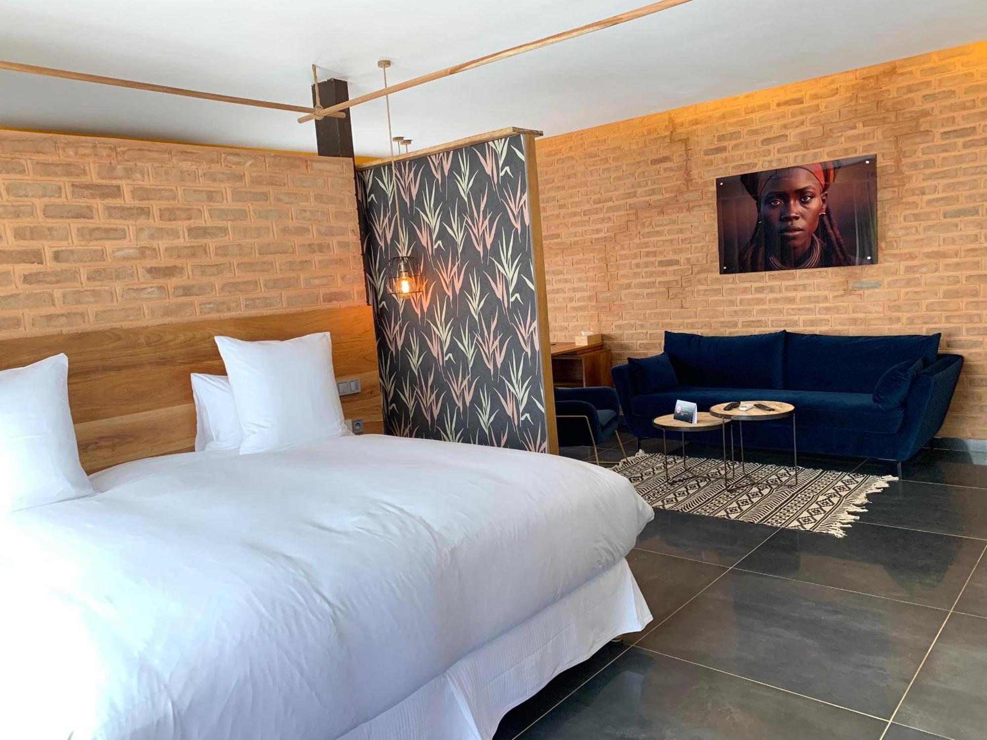 Le Patio Hotell Lomé Eksteriør bilde